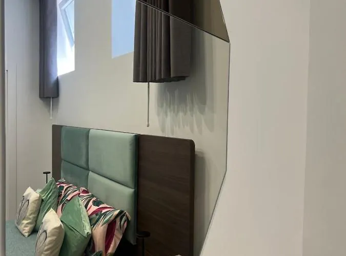 Aries Bed & Breakfast 4*